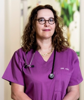 Dr Nicoletta Hay